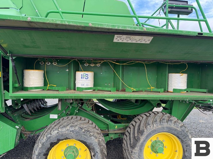 2015-john-deere-l340-image-47