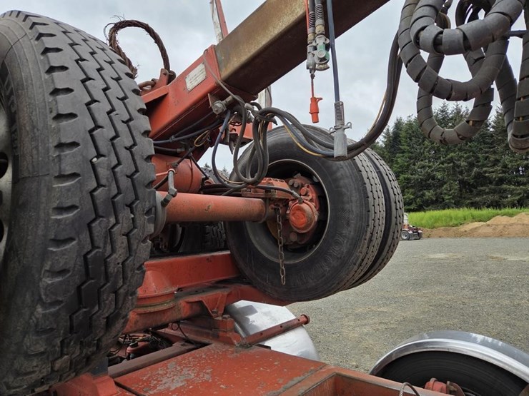 2016-peterbilt-367-image-44