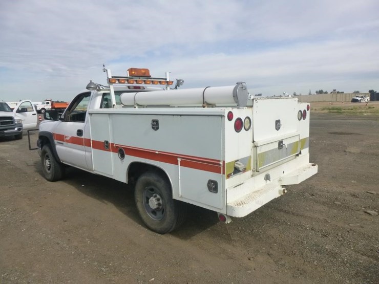 2007-chevrolet-2500-image-5