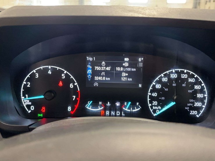 2022-ford-maverick-image-15