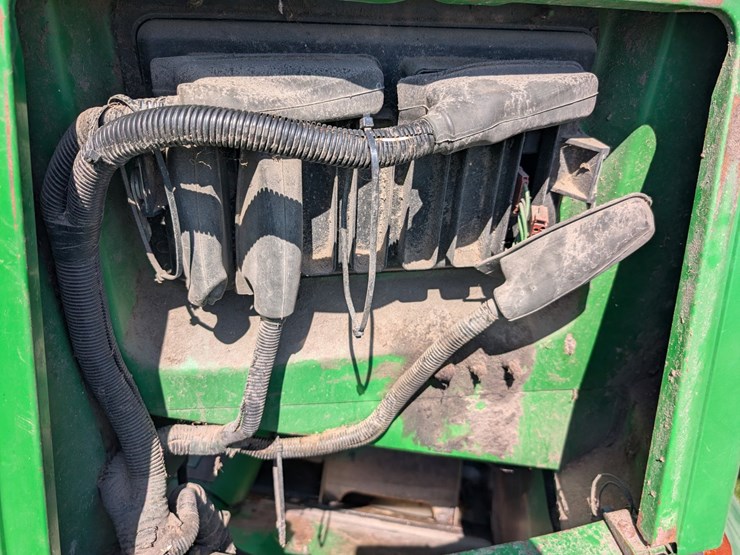 1996-john-deere-9500-image-47