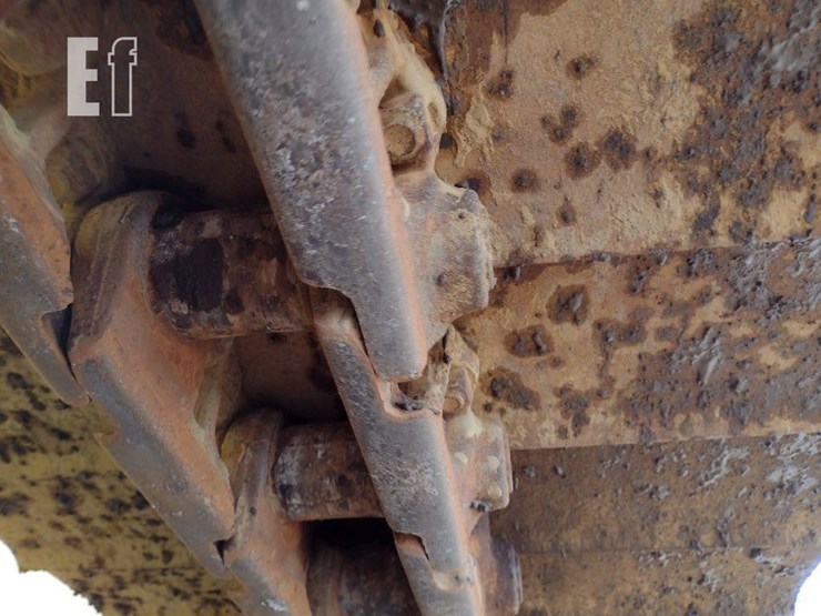 caterpillar-d6-image-36