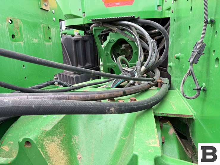 2012-john-deere-9510r-image-40