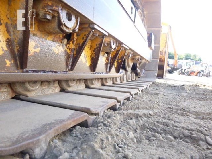 2004-deere-655c-ii-image-33