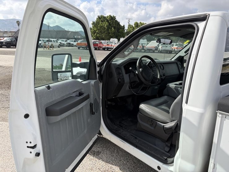 2013-ford-f250-image-11