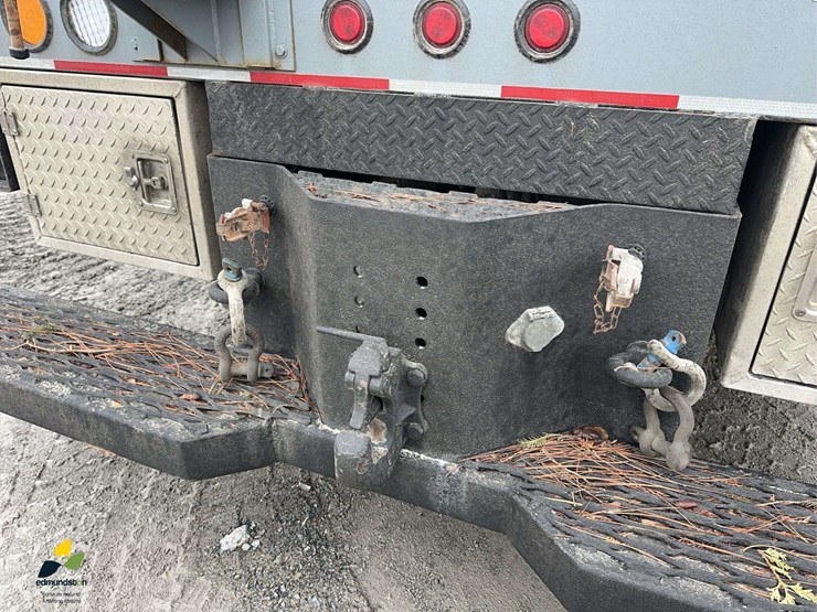 2006-international-7400-image-21