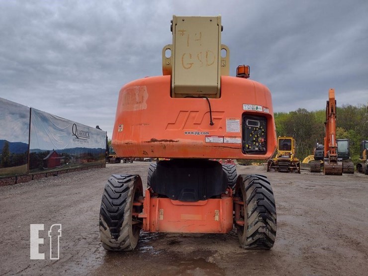 4-jlg-1200sjp-image-2