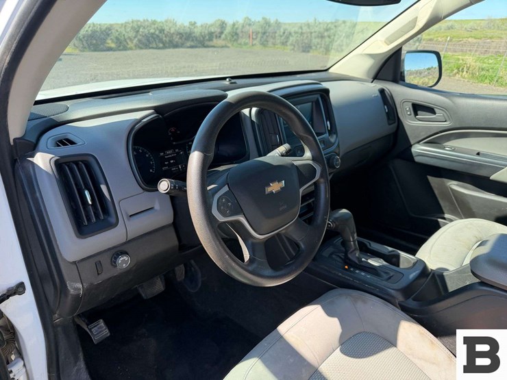 2018-chevrolet-colorado-image-21