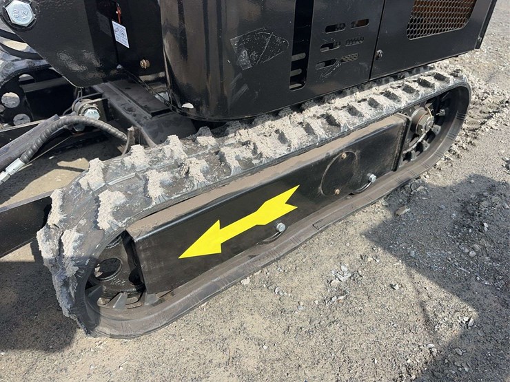 2026-future-ft15-mini-excavator-image-11