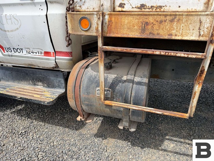 1976-ford-f750-image-12