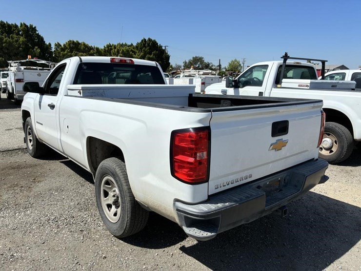2015-chevrolet-silverado-1500-image-4