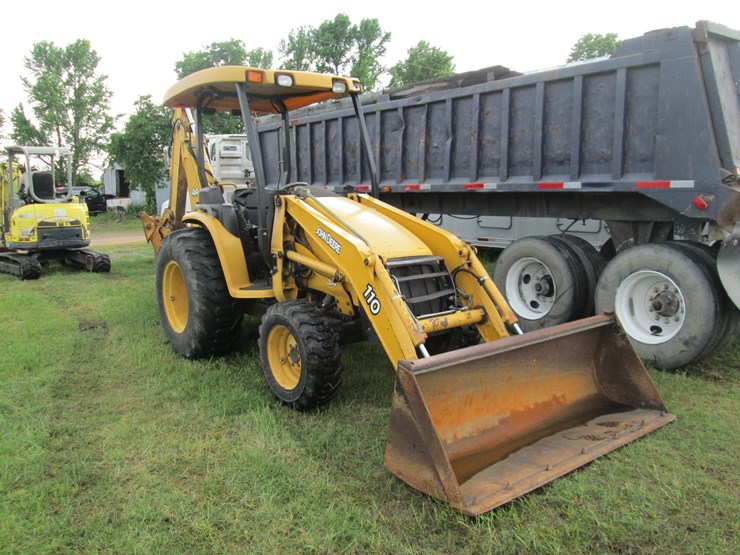 john-deere-110-image-2