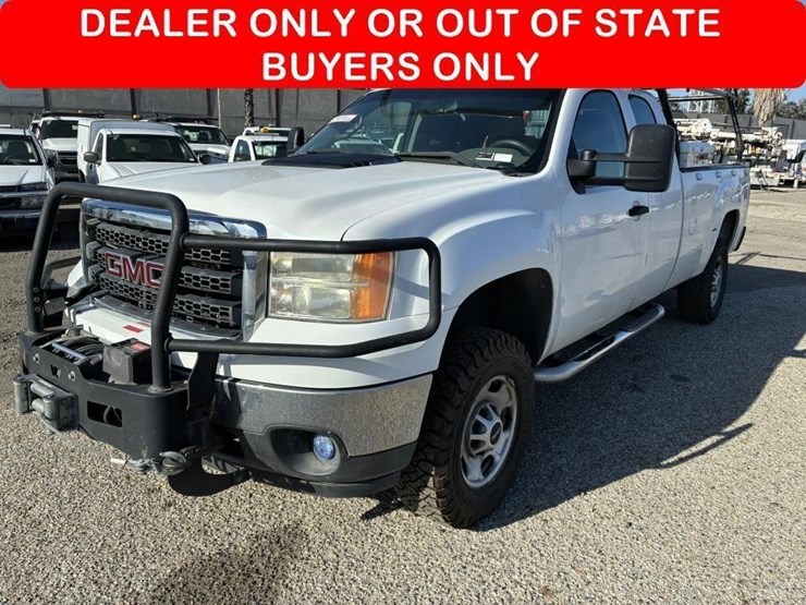 2012-gmc-sierra-2500-image-1