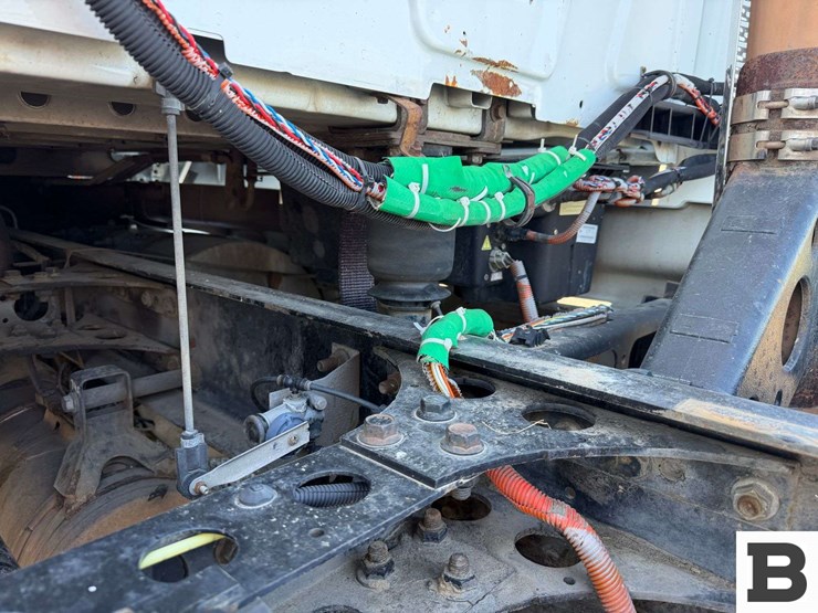 2012-international-prostar-image-19