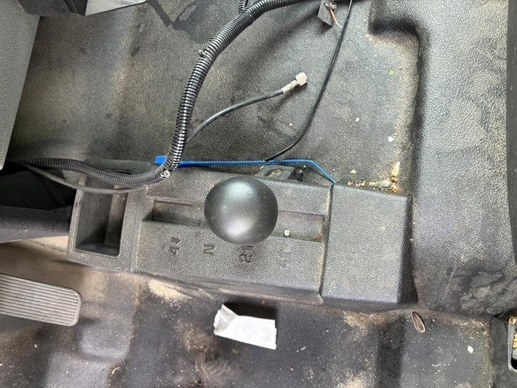 2012-gmc-sierra-2500-image-17