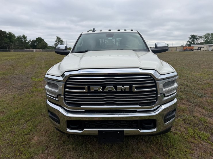 2019-dodge-ram-2500-image-8
