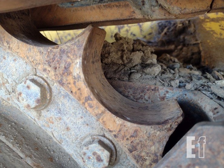 2016-komatsu-d37ex-23-image-29