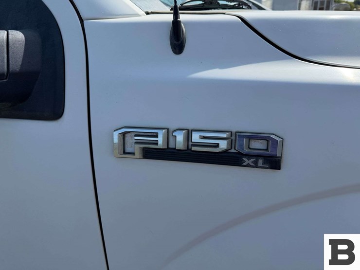 2016-ford-f150-image-25