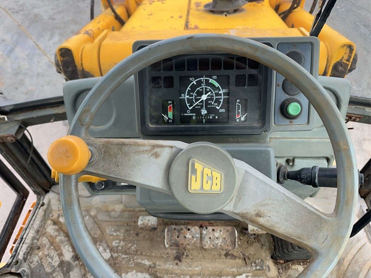 2003-jcb-215-image-27