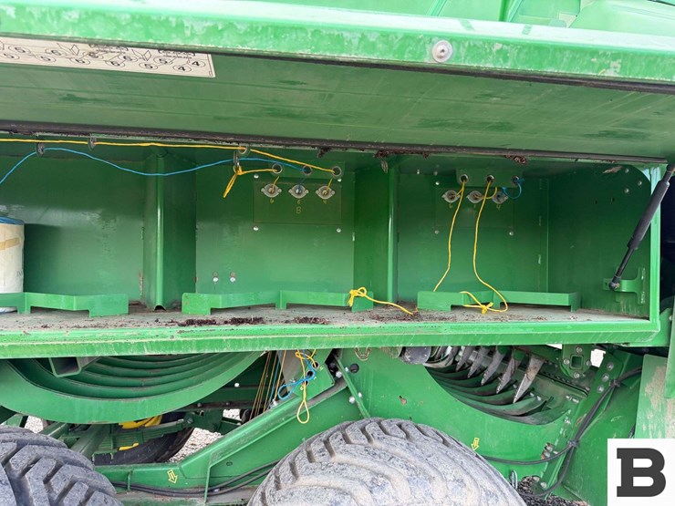 2015-john-deere-l340-image-61