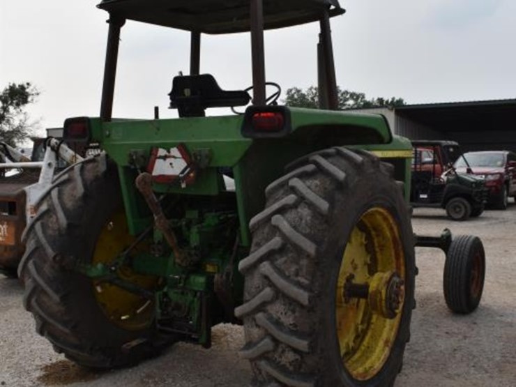 john-deere-4430-image-3