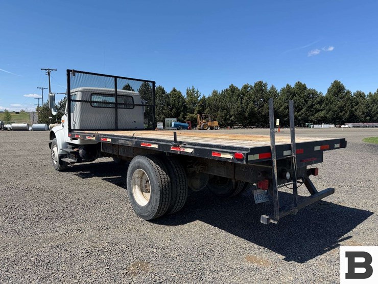 1997-international-4900-image-3