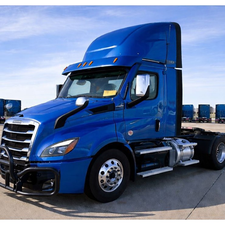2022 FREIGHTLINER CASCADIA 116