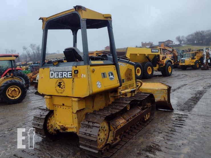 2013-deere-450j-image-43