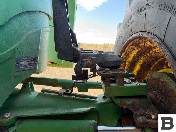 2021-john-deere-7r-210-image-47