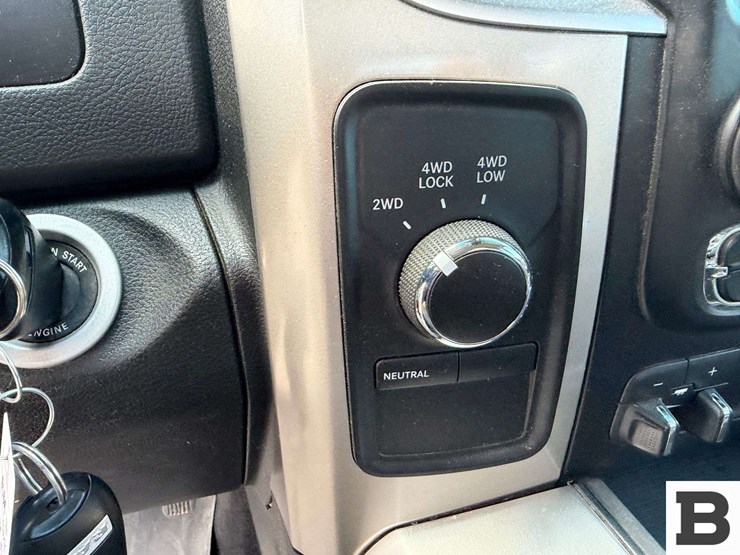 2016-dodge-2500-image-29