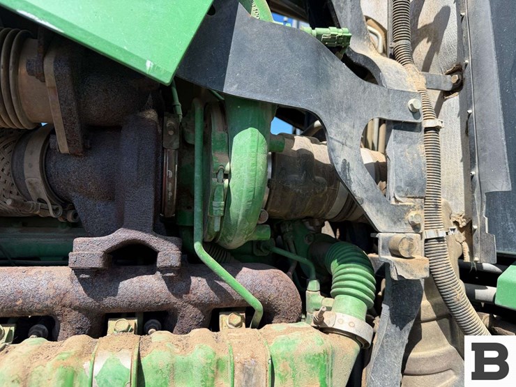 2013-john-deere-7200r-image-62