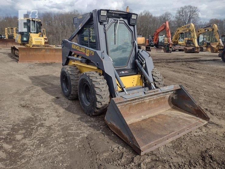 2001-new-holland-ls170-image-29
