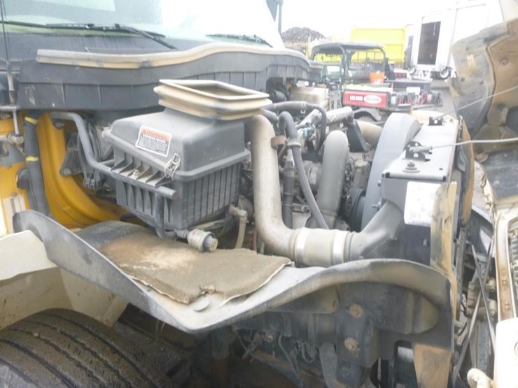 2012-international-durastar-4300-image-17