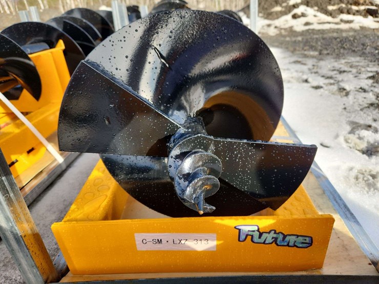 future-skid-steer-loader-auger-image-3