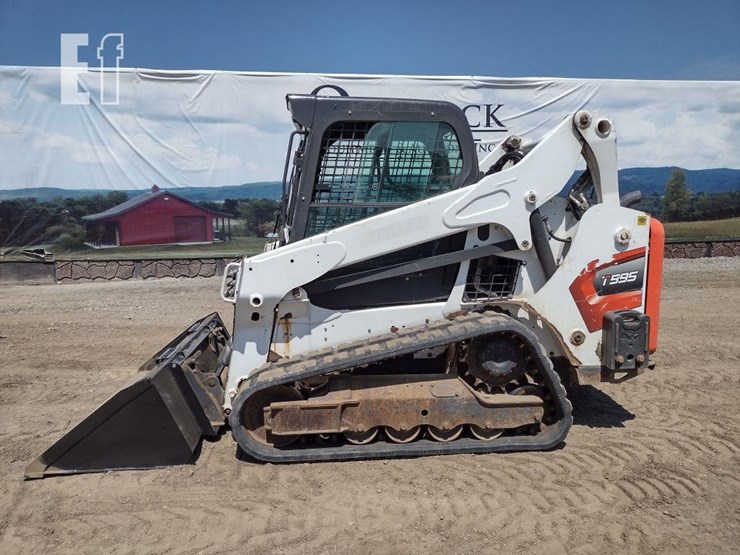 2021-bobcat-t595-image-1