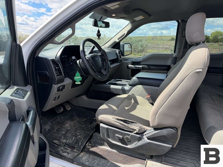 2018-ford-f150-image-24