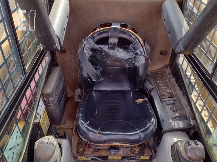2005-caterpillar-287b-image-9