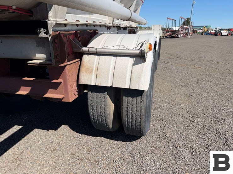 1994-west-mark-tanker-trailer-image-19