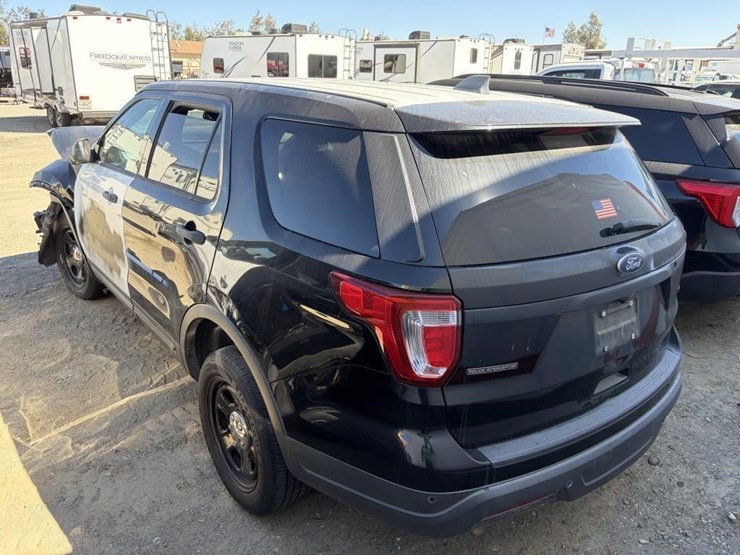 2018-ford-explorer-police-interceptor-image-4