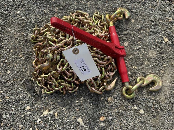 #118-•-(1)-9200-lb-ratchet-binder-&-(2)-3/8"-20'-chains-image-1