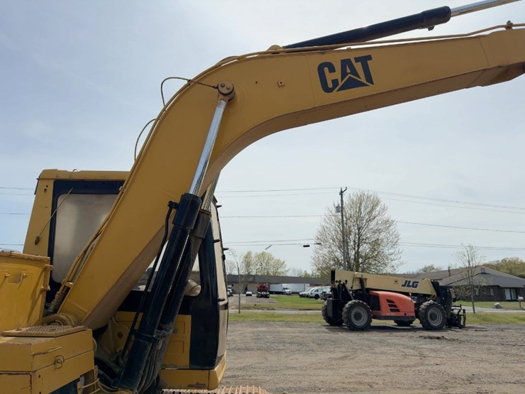 1993-caterpillar-311-image-10