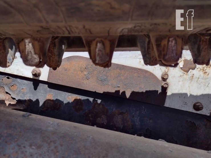 2021-bobcat-t595-image-18