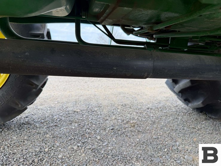 2015-john-deere-5075e-image-25