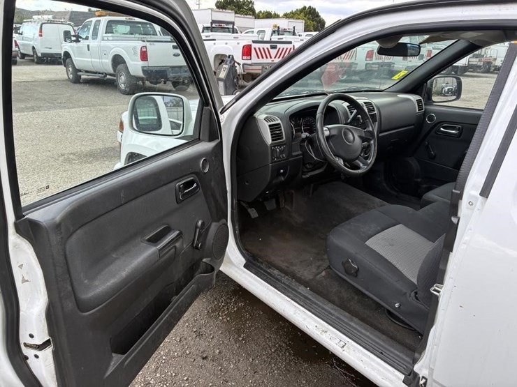 2009-chevrolet-colorado-image-12