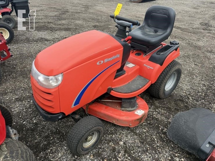 simplicity-broadmoor-image-1