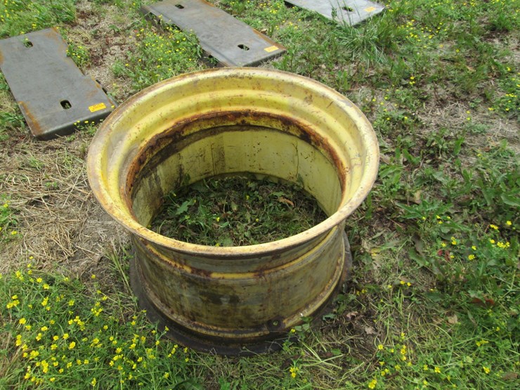 john-deere-30-image-1