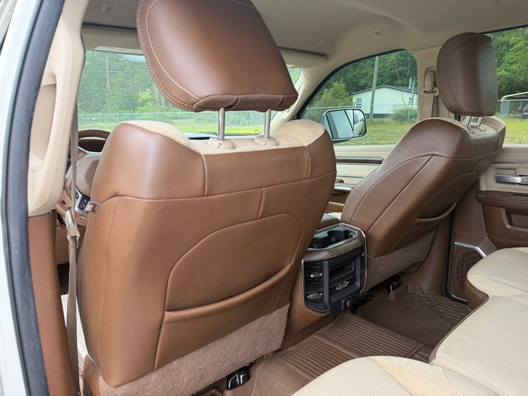 2019-dodge-ram-2500-image-23