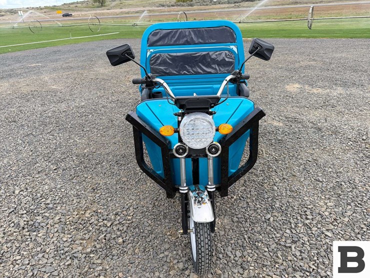 2025-ir-iret13-electric-tricycle-image-8