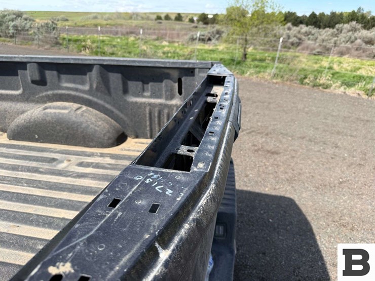 2015-ford-f150-image-18