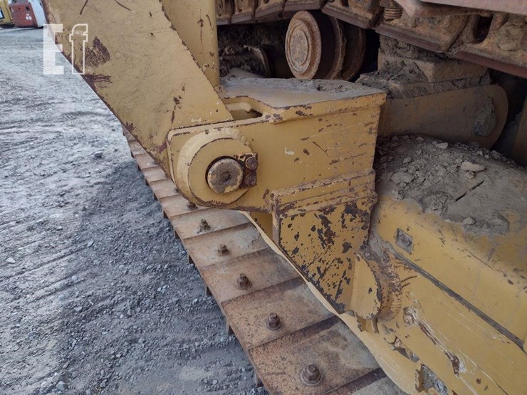 2013-deere-700k-lgp-image-38